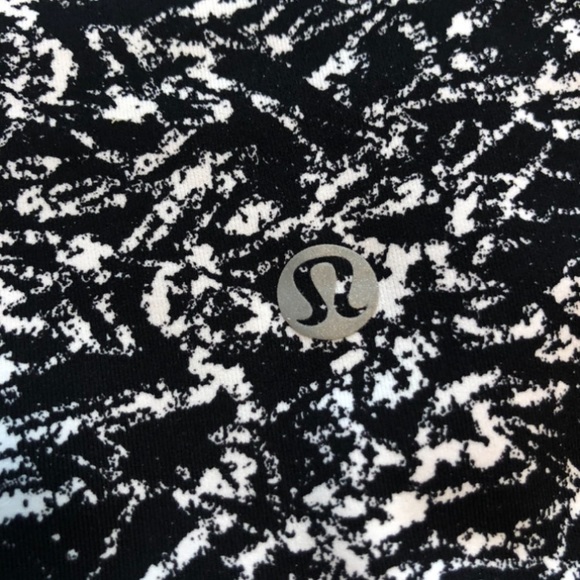 Lululemon: Wunder Under High-Rise - Picture 4 of 5